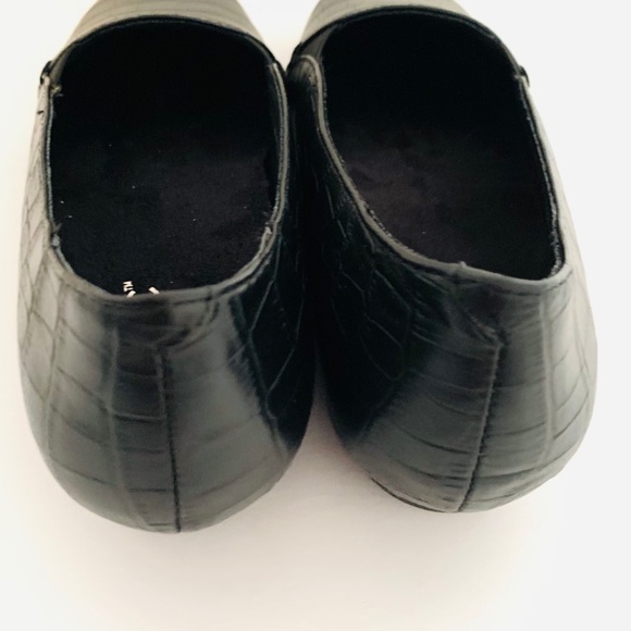 Vionic Dolores Croc Embossed Loafer Sz 6 GUC - Picture 7 of 9